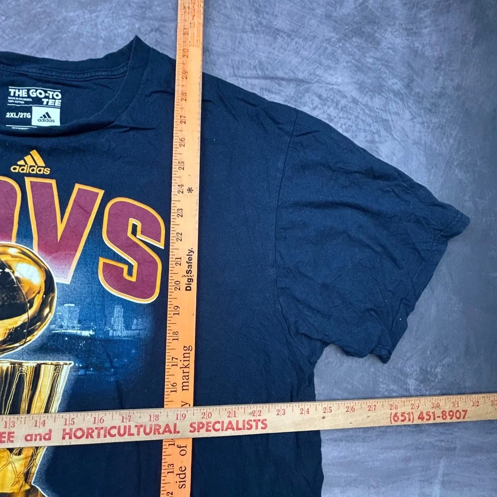 Adidas Mens Cleveland Cavaliers 2016 NBA Champions T-Shirt Navy Blue‎ 2XL 0725